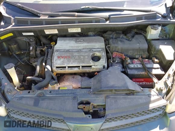 2004 Toyota Sienna XLE z VIN 5TDBA22C84S022081, wystawiony jako IAAI lot #43045202 z przebiegiem 134 748 mil mil oraz . Historia ofert i sprzedaży dostępna na DreamBid. Obrazek 10.