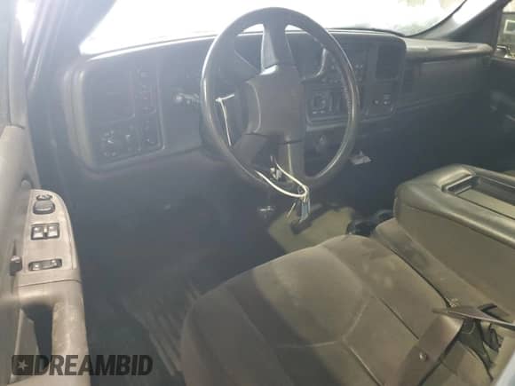2004 GMC Sierra 1500 SLE с VIN 1GTEK14TX4Z161886, выставлен на аукционе Copart как лот 45037075 с пробегом Не указан миль и Чистый • Clean title. История ставок и продаж доступна на DreamBid. Изображение 8.