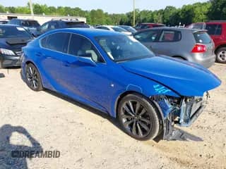 2022 Lexus IS 350 F Sport z VIN JTHGZ1B28N5058262, wystawiony jako IAAI lot #42548411 z przebiegiem 93 860 mil mil oraz . Historia ofert i sprzedaży dostępna na DreamBid. Obrazek 1.