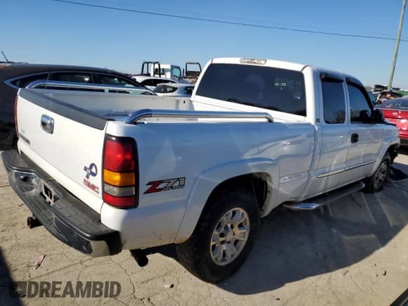 2007 GMC Sierra 1500 SLT с VIN 1GTEK19Z67E184915, выставлен на аукционе Copart как лот 60410574 с пробегом 140 199 миль миль и Списание • Salvage title. История ставок и продаж доступна на DreamBid. Изображение 3.