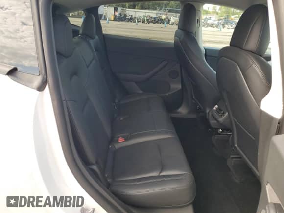 2021 Tesla Model Y Long Range with VIN 5YJYGDEE2MF193902, listed as a Copart auction lot 62967184 with 38,169 mi miles and Salvage title. Bid and sale history available at DreamBid. Image 10.