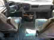 2001 Chevrolet Express Cargo YF7 Upfitter с VIN 1GBFG15RX11110816, выставлен на аукционе Copart как лот 71178655 с пробегом 237 411 миль миль и Списание • Salvage title. История ставок и продаж доступна на DreamBid. Изображение 8.