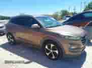 2016 Hyundai Tucson Sport z VIN KM8J33A29GU054909, wystawiony jako IAAI lot #41835688 z przebiegiem 90 751 mil mil oraz . Historia ofert i sprzedaży dostępna na DreamBid. Obrazek 13.