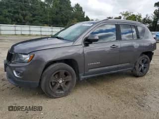 2015 Jeep Compass High Altitude с VIN 1C4NJCEA3FD107468, выставлен на аукционе Copart как лот 82125705 с пробегом 122 311 миль миль и Чистый • Clean title. История ставок и продаж доступна на DreamBid. Изображение 1.