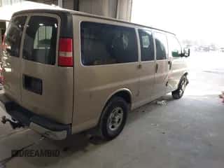 2008 Chevrolet City Express Cargo с VIN 1GNFG154981108413, выставлен на аукционе IAAI как лот 41291180 с пробегом 155 706 миль миль и . История ставок и продаж доступна на DreamBid. Изображение 4.