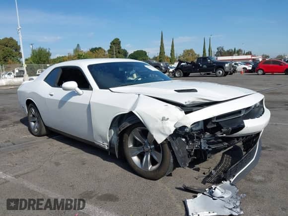 2019 Dodge Challenger SXT с VIN 2C3CDZAG1KH551333, выставлен на аукционе IAAI как лот 43243129 с пробегом 67 405 миль миль и . История ставок и продаж доступна на DreamBid. Изображение 1.