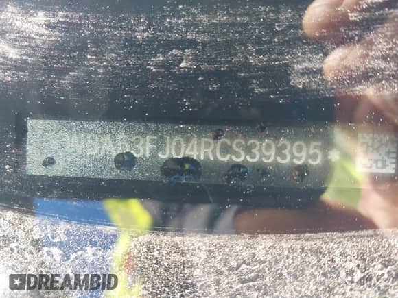 2024 BMW 5 Series 530i xDrive с VIN WBA53FJ04RCS39395, выставлен на аукционе IAAI как лот 41160871 с пробегом 2 498 миль миль и . История ставок и продаж доступна на DreamBid. Изображение 11.