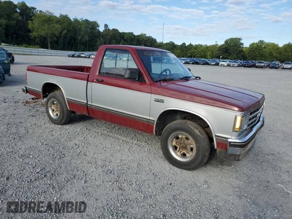 1990 Chevrolet S-10 с VIN 1GCCS14ZXL2102677, выставлен на аукционе Copart как лот 80221655 с пробегом 217 458 миль миль и Списание • Salvage title. История ставок и продаж доступна на DreamBid. Изображение 4.