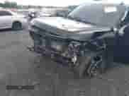 2023 Chevrolet Suburban RST z VIN 1GNSKEKD0PR497550, wystawiony jako IAAI lot #42639277 z przebiegiem 25 111 mil mil oraz . Historia ofert i sprzedaży dostępna na DreamBid. Obrazek 6.