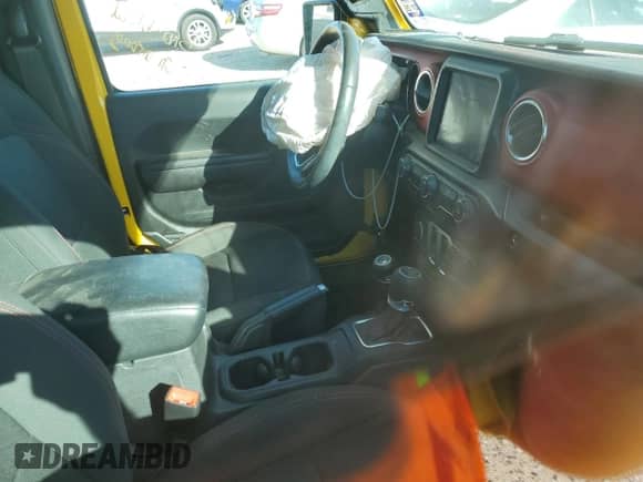 2020 Jeep Wrangler Rubicon with VIN 1C4HJXCG0LW183774, listed as a Copart auction lot 82626324 with Not provided miles and Salvage title. Bid and sale history available at DreamBid. Image 8.