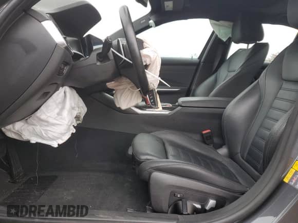 2021 BMW 3 Series 330e xDrive z VIN 3MW5P9J02M8B64508, wystawiony jako Copart lot #73336224 z przebiegiem 28 822 mil mil oraz Szkoda całkowita • Salvage title. Historia ofert i sprzedaży dostępna na DreamBid. Obrazek 7.