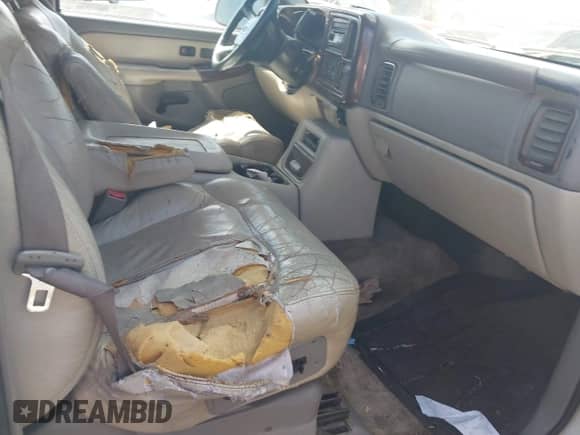 2002 Chevrolet Tahoe LT с VIN 1GNEC13Z82J168731, выставлен на аукционе IAAI как лот 42765083 с пробегом 259 395 миль миль и . История ставок и продаж доступна на DreamBid. Изображение 5.