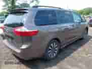 2019 Toyota Sienna LE with VIN 5TDJZ3DC2KS214116, listed as a IAAI auction lot 42451420 with 77,201 mi miles and . Bid and sale history available at DreamBid. Image 4.