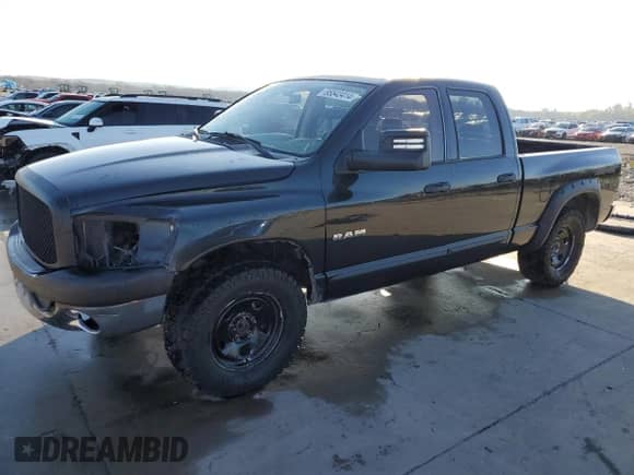 2008 Dodge 1500 ST z VIN 1D7HA18NX8S617854, wystawiony jako Copart lot #85543414 z przebiegiem 249 376 mil mil oraz Szkoda całkowita • Salvage title. Historia ofert i sprzedaży dostępna na DreamBid. Obrazek 1.