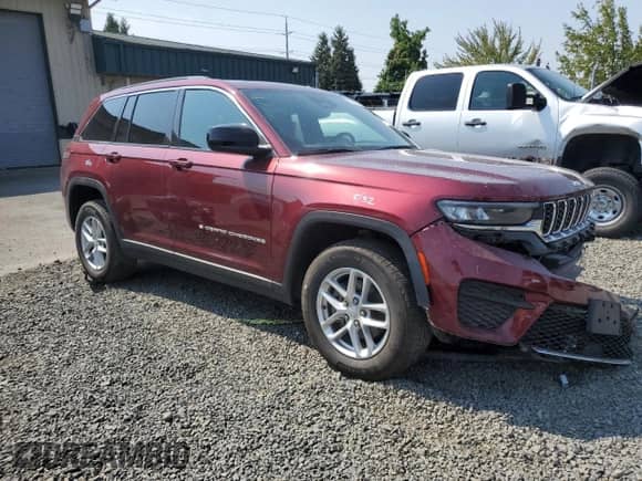 2024 Jeep Grand Cherokee Altitude X with VIN 1C4RJHAG6RC156411, listed as a Copart auction lot 70626175 with 29,687 mi miles and Salvage title. Bid and sale history available at DreamBid. Image 4.