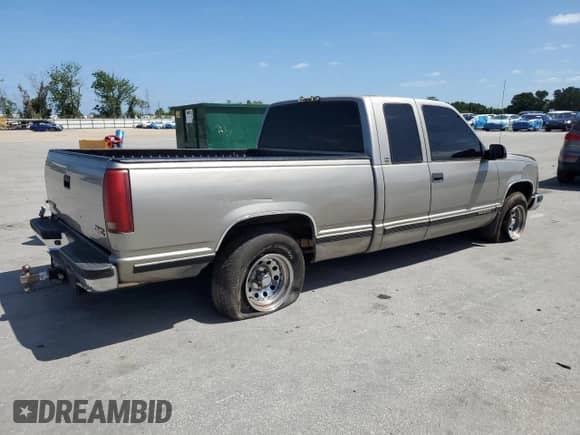 1998 GMC Sierra 1500 с VIN 2GTEC19R6W1536985, выставлен на аукционе Copart как лот 51825085 с пробегом 284 991 миль миль и Списание • Salvage title. История ставок и продаж доступна на DreamBid. Изображение 3.