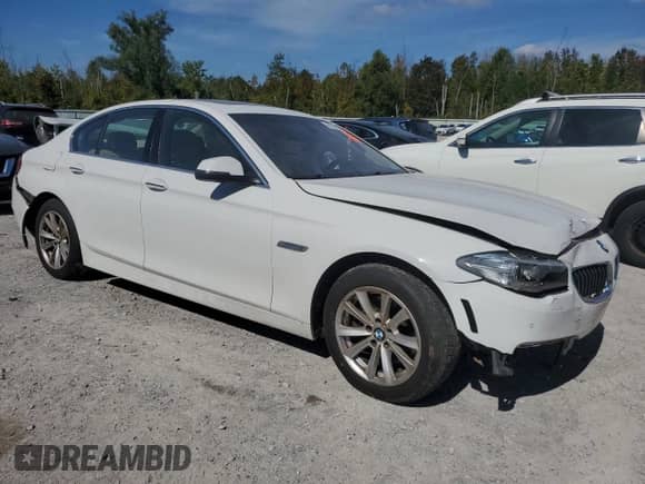2015 BMW 5 Series 528i xDrive with VIN WBA5A7C55FD623812, listed as a Copart auction lot 80330825 with Not provided miles and Salvage title. Bid and sale history available at DreamBid. Image 4.