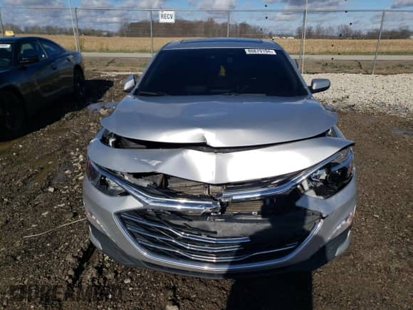 2019 Chevrolet Malibu Hybrid с VIN 1G1ZF5SU7KF154538, выставлен на аукционе Copart как лот 80879194 с пробегом 105 335 миль миль и Списание • Salvage title. История ставок и продаж доступна на DreamBid. Изображение 5.