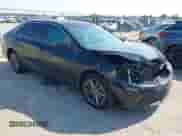 2017 Toyota Camry XLE z VIN 4T1BF1FK7HU451173, wystawiony jako IAAI lot #43172057 z przebiegiem 130 810 mil mil oraz . Historia ofert i sprzedaży dostępna na DreamBid. Obrazek 1.