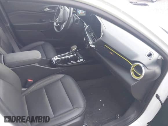 2025 Chevrolet Trax ACTIV с VIN KL77LKEP4SC159397, выставлен на аукционе IAAI как лот 43288472 с пробегом 9 666 миль миль и . История ставок и продаж доступна на DreamBid. Изображение 5.