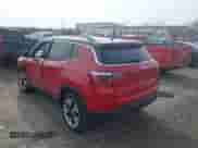 2019 Jeep Compass Limited z VIN 3C4NJDCB8KT638591, wystawiony jako IAAI lot #42022564 z przebiegiem 46 802 mil mil oraz . Historia ofert i sprzedaży dostępna na DreamBid. Obrazek 3.