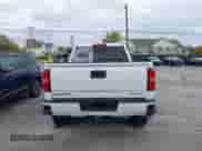 2014 GMC Sierra 1500 Denali z VIN 3GTU2WEJ8EG553336, wystawiony jako IAAI lot #43521471 z przebiegiem 177 785 mil mil oraz . Historia ofert i sprzedaży dostępna na DreamBid. Obrazek 16.