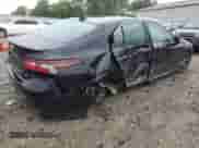 2021 Toyota Camry SE z VIN 4T1S11AK4MU543468, wystawiony jako Copart lot #60939165 z przebiegiem 30 311 mil mil oraz Szkoda całkowita • Salvage title. Historia ofert i sprzedaży dostępna na DreamBid. Obrazek 3.