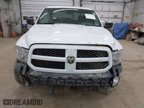 2018 Ram 1500 Express с VIN 1C6RR7FT5JS221341, выставлен на аукционе IAAI как лот 42496776 с пробегом 87 421 миль миль и . История ставок и продаж доступна на DreamBid. Изображение 6.
