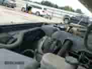 2005 Chevrolet Silverado 1500 Work Truck с VIN 1GCEC14V15Z190743, выставлен на аукционе IAAI как лот 43042629 с пробегом 102 189 миль миль и . История ставок и продаж доступна на DreamBid. Изображение 19.