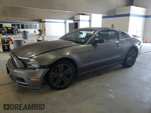 2014 Ford Mustang V6 with VIN 1ZVBP8AM9E5202508, listed as a Copart auction lot 63025315 with 75,123 mi miles and Salvage title. Bid and sale history available at DreamBid. Image 1.