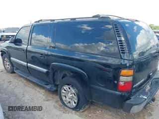 2005 Chevrolet Suburban LT z VIN 3GNEC16Z65G204577, wystawiony jako IAAI lot #43254585 z przebiegiem 231 024 mil mil oraz . Historia ofert i sprzedaży dostępna na DreamBid. Obrazek 3.
