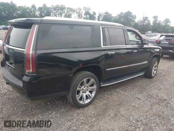 2019 Cadillac Escalade ESV Luxury с VIN 1GYS4HKJ6KR284003, выставлен на аукционе IAAI как лот 42893201 с пробегом 170 270 миль миль и . История ставок и продаж доступна на DreamBid. Изображение 4.