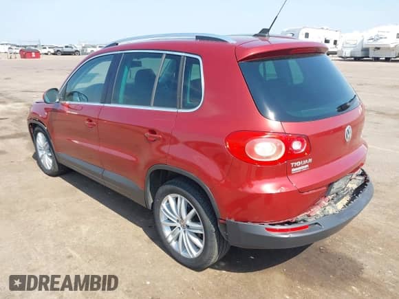 2009 Volkswagen Tiguan SE с VIN WVGBV75N89W529208, выставлен на аукционе IAAI как лот 43198003 с пробегом 122 251 миль миль и . История ставок и продаж доступна на DreamBid. Изображение 3.