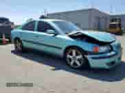 2004 Volvo S60 R с VIN YV1RH52Y442350929, выставлен на аукционе Copart как лот 64719405 с пробегом 134 183 миль миль и Списание • Salvage title. История ставок и продаж доступна на DreamBid. Изображение 4.