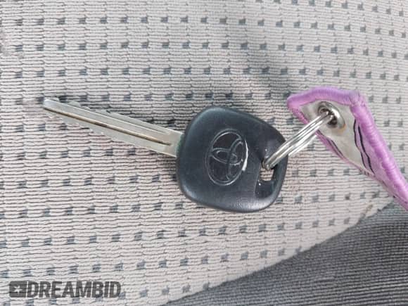 2008 Toyota Sienna CE with VIN 5TDZK23C88S207201, listed as a IAAI auction lot 42403221 with 250,770 mi miles and . Bid and sale history available at DreamBid. Image 11.