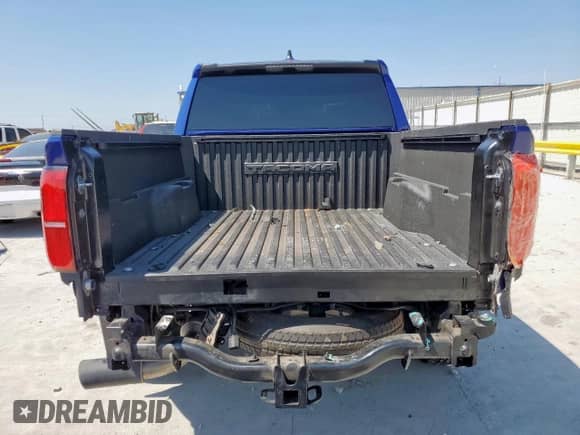 2024 Toyota Tacoma SR5 with VIN 3TMKB5FN4RM019129, listed as a Copart auction lot 80289065 with 15,581 mi miles and Salvage title. Bid and sale history available at DreamBid. Image 6.