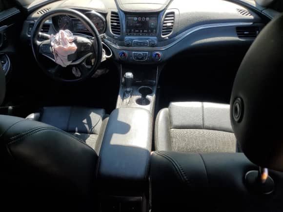 2017 Chevrolet Impala LT with VIN 1G1105S37HU188005, listed as a Copart auction lot 81751715 with 117,066 mi miles and Salvage title. Bid and sale history available at DreamBid. Image 8.