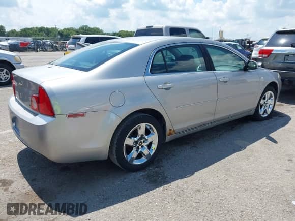 2008 Chevrolet Malibu 1LT с VIN 1G1ZH57B88F269711, выставлен на аукционе IAAI как лот 42972603 с пробегом 200 238 миль миль и . История ставок и продаж доступна на DreamBid. Изображение 4.