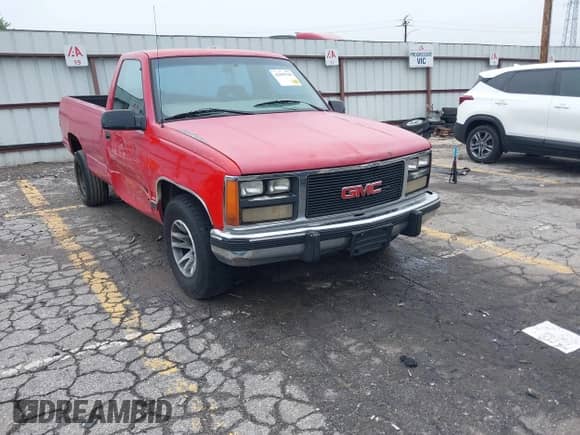 1995 GMC Sierra 1500 с VIN 1GTEC14Z2SZ561990, выставлен на аукционе IAAI как лот 42359748 с пробегом 367 569 миль миль и . История ставок и продаж доступна на DreamBid. Изображение 1.
