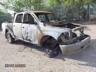 2015 Ram 1500 Tradesman с VIN 1C6RR6KM2FS578041, выставлен на аукционе IAAI как лот 43070071 с пробегом Не указан миль и . История ставок и продаж доступна на DreamBid. Изображение 1.