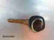 2001 Chevrolet Blazer LT z VIN 1GNCS13W312154972, wystawiony jako IAAI lot #42779419 z przebiegiem 179 163 mil mil oraz . Historia ofert i sprzedaży dostępna na DreamBid. Obrazek 11.