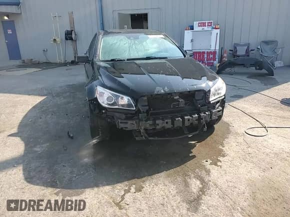 2015 Chevrolet SS с VIN 6G3F15RW2FL102132, выставлен на аукционе Copart как лот 71992805 с пробегом 188 379 миль миль и Списание • Salvage title. История ставок и продаж доступна на DreamBid. Изображение 14.