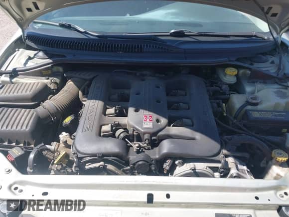 1999 Dodge Intrepid ES z VIN 2B3HD56J0XH648904, wystawiony jako IAAI lot #42542825 z przebiegiem 98 613 mil mil oraz . Historia ofert i sprzedaży dostępna na DreamBid. Obrazek 10.