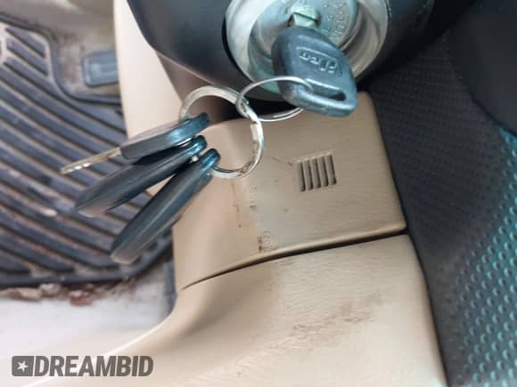 2007 Subaru Forester X z VIN JF1SG65617H723412, wystawiony jako IAAI lot #42836322 z przebiegiem 74 277 mil mil oraz . Historia ofert i sprzedaży dostępna na DreamBid. Obrazek 11.