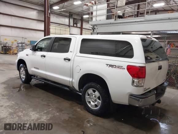 2013 Toyota Tundra с VIN 5TFDY5F13DX313385, выставлен на аукционе IAAI как лот 42200622 с пробегом 161 470 миль миль и . История ставок и продаж доступна на DreamBid. Изображение 3.