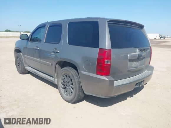 2008 Chevrolet Tahoe с VIN 1GNFC13568R206968, выставлен на аукционе IAAI как лот 42853048 с пробегом 177 537 миль миль и . История ставок и продаж доступна на DreamBid. Изображение 3.