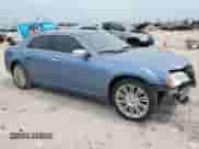 2011 Chrysler 300 C с VIN 2C3CA6CT8BH598571, выставлен на аукционе Copart как лот 67258255 с пробегом 175 161 миль миль и Списание • Salvage title. История ставок и продаж доступна на DreamBid. Изображение 4.