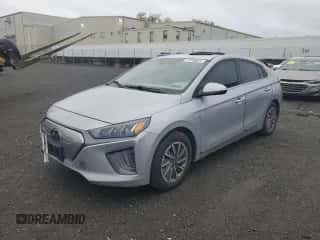 2020 Hyundai Ioniq Limited с VIN KMHC85LJ9LU071214, выставлен на аукционе Copart как лот 85557795 с пробегом 74 144 миль миль и Чистый • Clean title. История ставок и продаж доступна на DreamBid. Изображение 1.