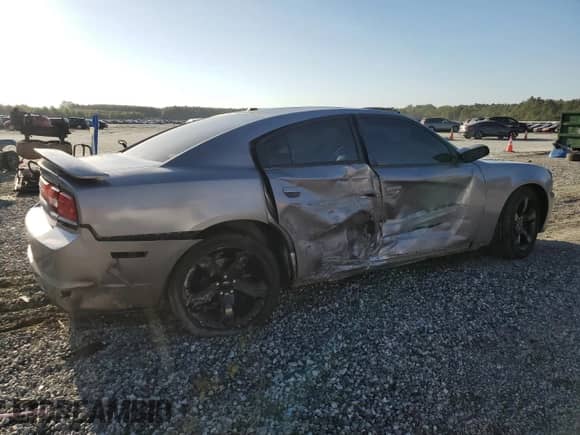 2014 Dodge Charger SXT with VIN 2C3CDXHG8EH364007, listed as a Copart auction lot 84805345 with 184,539 mi miles and Salvage title. Bid and sale history available at DreamBid. Image 3.
