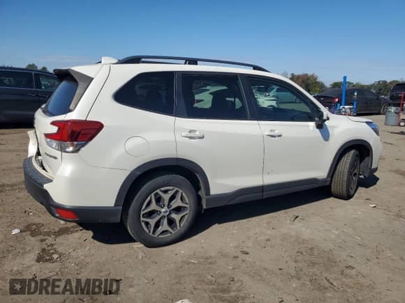 2020 Subaru Forester Premium с VIN JF2SKAJC9LH533831, выставлен на аукционе Copart как лот 85289975 с пробегом 98 833 миль миль и Списание • Salvage title. История ставок и продаж доступна на DreamBid. Изображение 3.